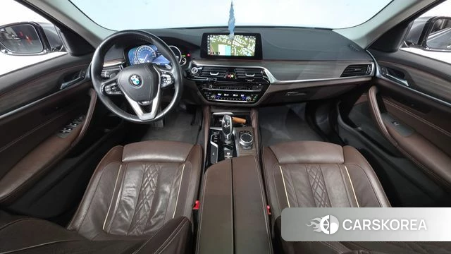 BMW 5 Series (G30) id 4305005 из Кореи 17