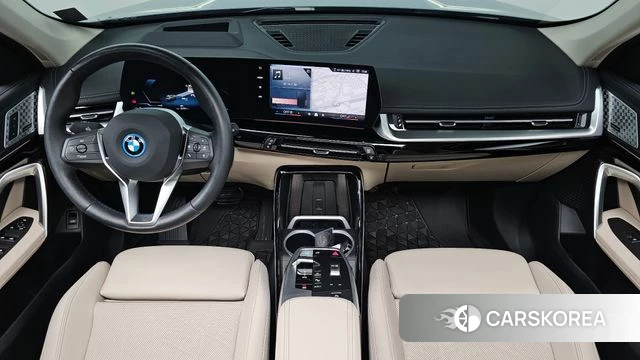 BMW iX1 (U11) id 4778227 из Кореи 17