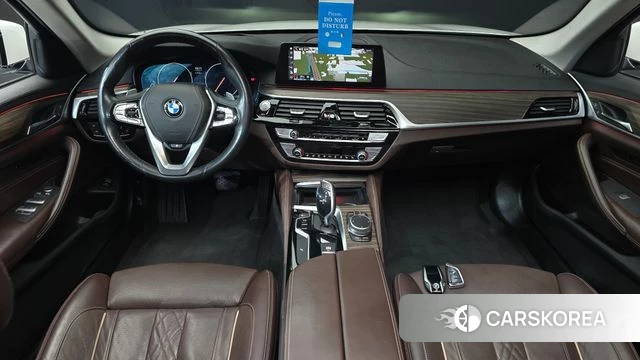 BMW 5 Series (G30) id 3955292 из Кореи 17