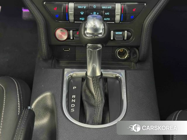 Ford Mustang id 4027674 из Китая 9