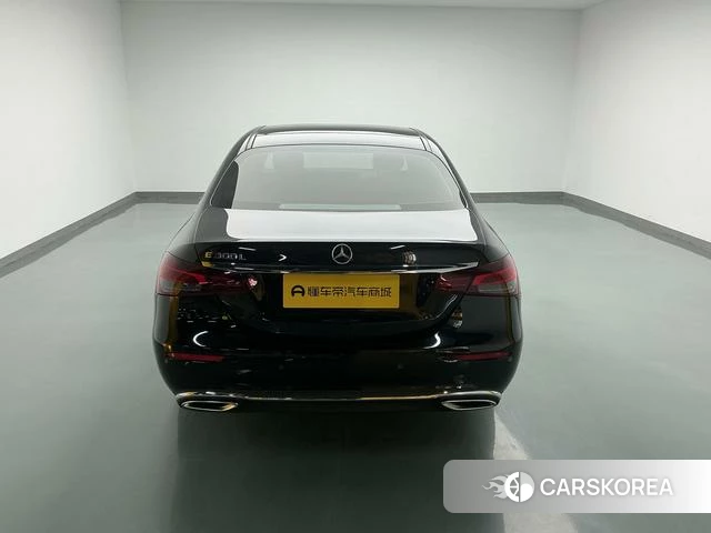 Mercedes-Benz E-class id 4272763 из Китая 17