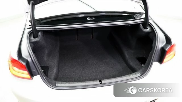 BMW 5 Series (G30) id 4574429 из Кореи 17