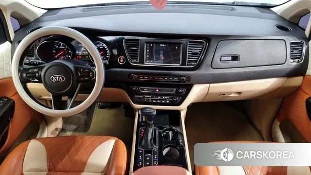 Kia The New Carnival id 3009168 из Кореи 17