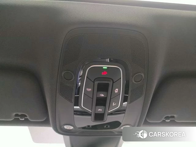 Audi A6L id 4278466 из Китая 26