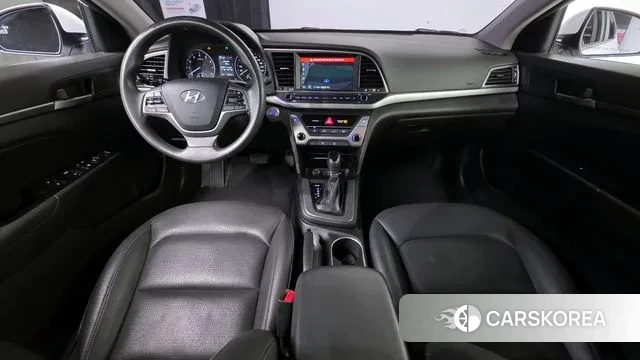 Hyundai Avante AD id 2977179 из Кореи 17