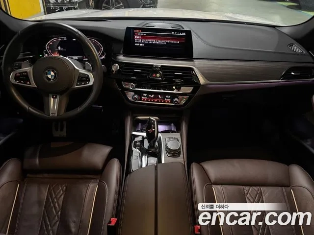 BMW 5 Series (G30) id 2864586 из Кореи 17