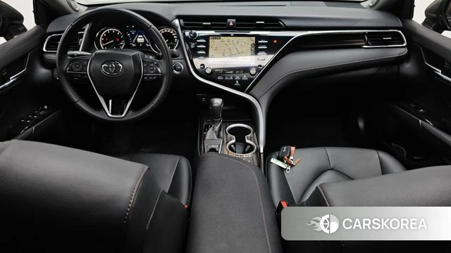 Toyota Camry (XV70) id 4536759 из Кореи 32