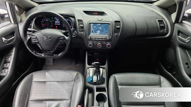 Kia The New K3 id 3801789 из Кореи 17