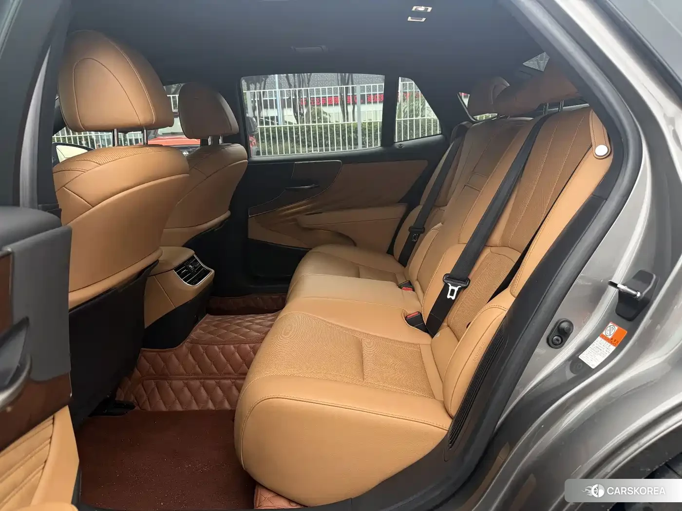 Lexus LS id 4600969 из Китая 15