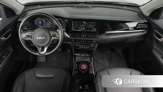 Kia Niro Plus id 3940848 из Кореи 17