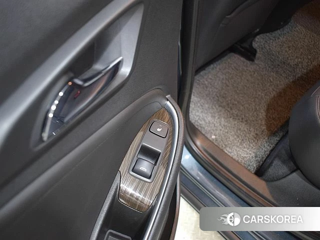 Chevrolet (GM Daewoo) The New Malibu id 3966153 из Кореи 17