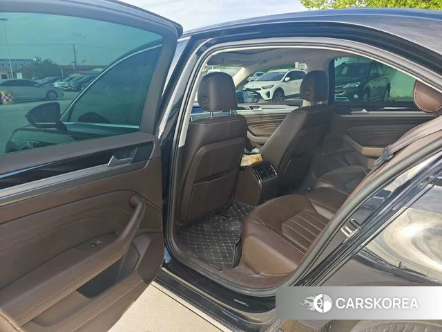 Volkswagen Huiang id 4336109 из Китая 10