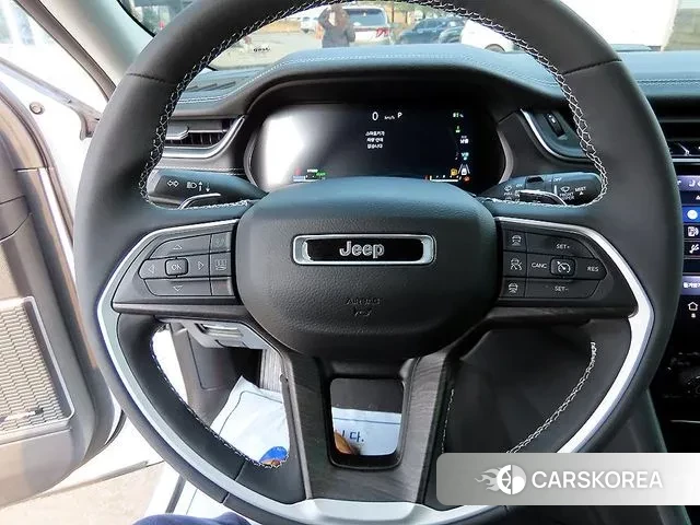 Jeep Grand Cherokee (WL) id 3523570 из Кореи 17