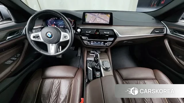 BMW 5 Series (G30) id 3578235 из Кореи 17