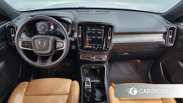 Volvo XC40 id 3884629 из Кореи 17