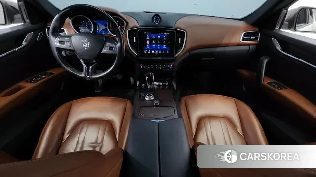 Maserati Ghibli id 3641806 из Кореи 17