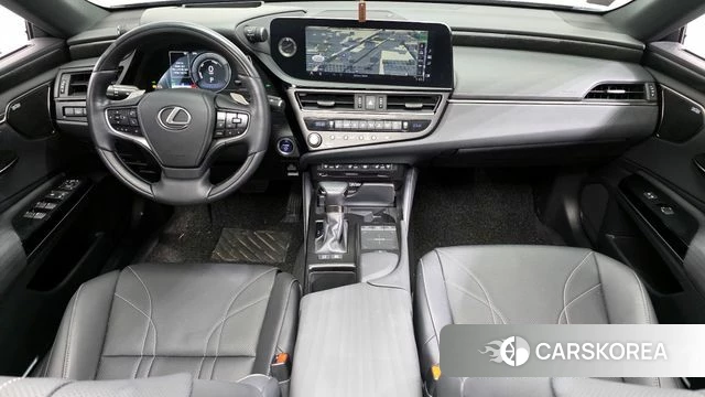 Lexus ES300h 7th generation id 4382780 из Кореи 17