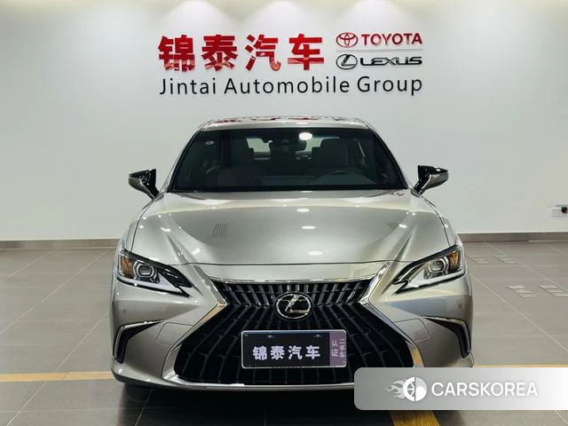 Lexus ES id 4207160 из Китая 22