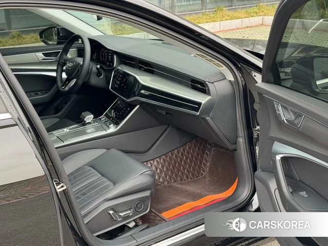 Audi A6L id 4260788 из Китая 20