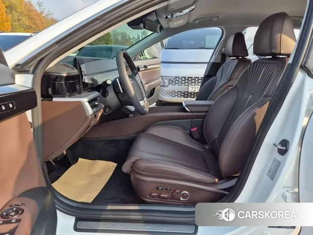 Hyundai Grandeur (GN7) id 3400011 из Кореи 17