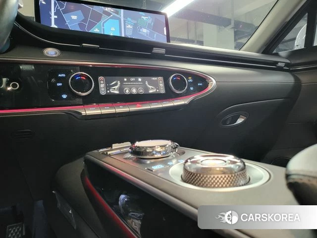 Genesis GV70 id 3806617 из Кореи 17