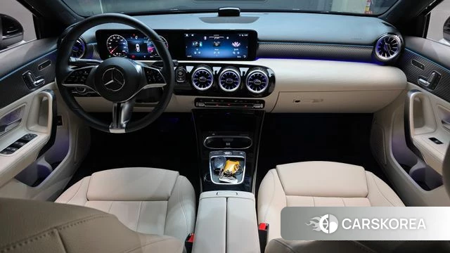 Mercedes-Benz A-Class W177 id 4468674 из Кореи 27