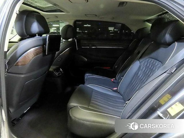 Genesis G90 id 4179888 из Кореи 17