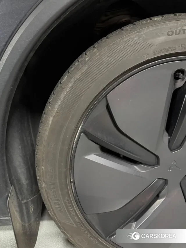 Tesla Model Y id 3571358 из Кореи 9