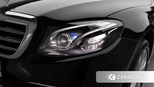 Mercedes-Benz E-Class W213 id 3843983 из Кореи 17