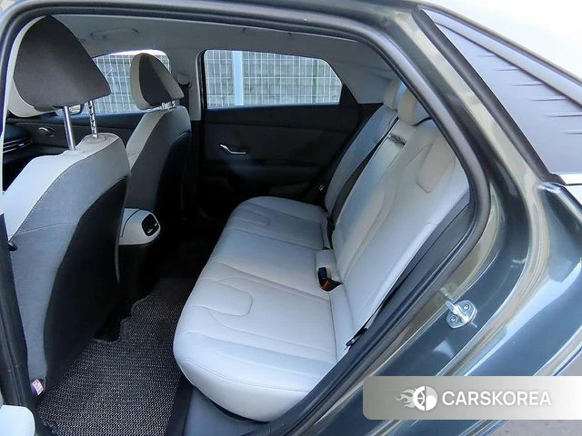 Hyundai Avante (CN7) id 4907010 из Кореи 17