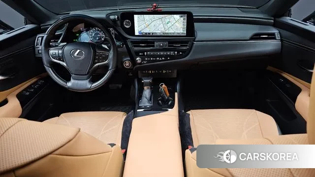 Lexus ES300h 7th generation id 3585606 из Кореи 17