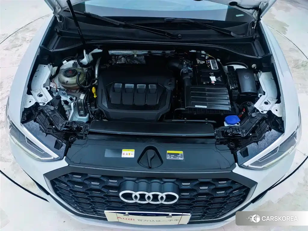 Audi Q3 Sportback id 4599714 из Китая 22