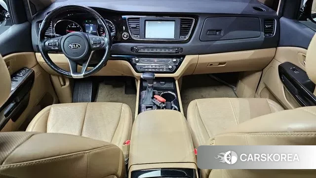 Kia The New Carnival id 3587839 из Кореи 17