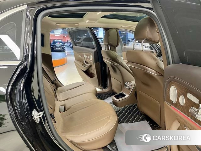 Mercedes-Benz E-class id 4275279 из Китая 18