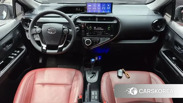 Toyota Prius C id 3499632 из Кореи 17