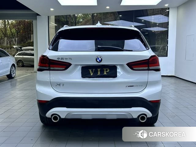 BMW X1 id 4275783 из Китая 9