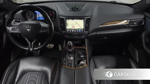 Maserati Levante id 3351184 из Кореи 17