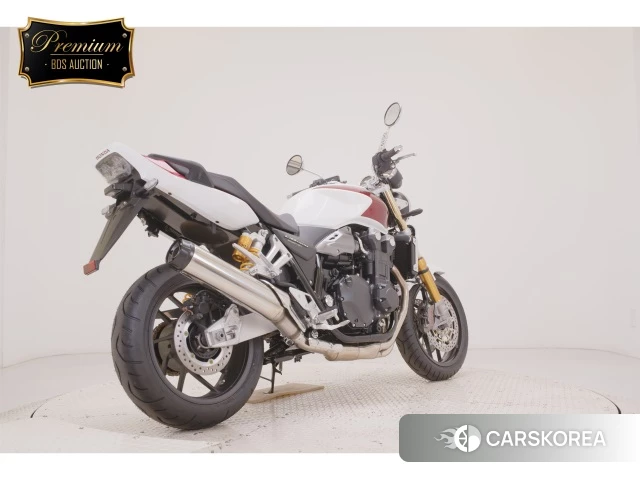 Проданный Honda CB1300SF SP 2026 из Японии, фото 5