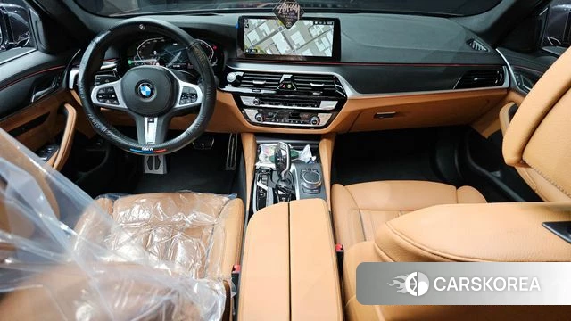 BMW 5 Series (G30) id 4744677 из Кореи 32