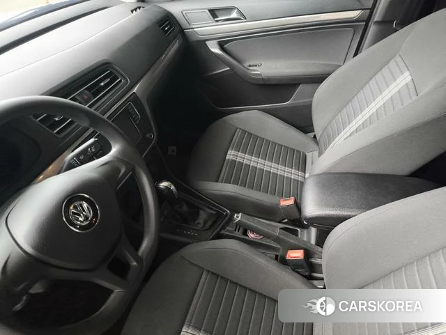 Volkswagen Lavida id 4313542 из Китая 11