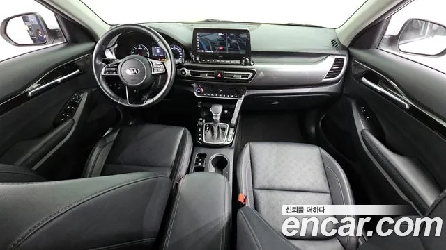 Kia Seltos id 2601747 из Кореи 17