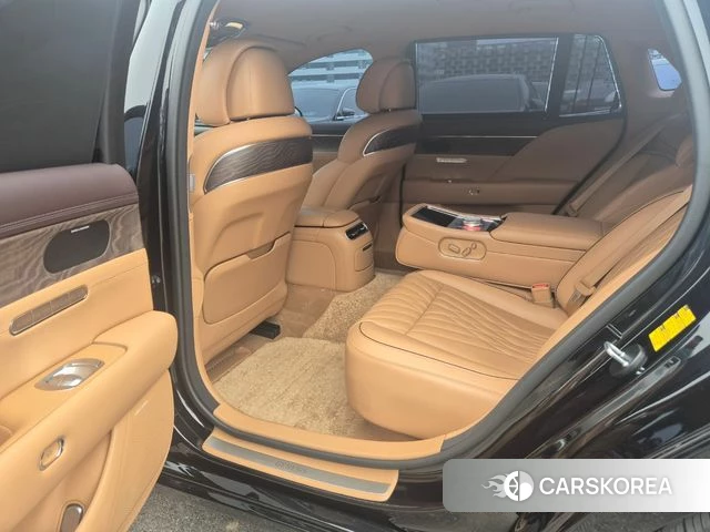 Genesis G90 (RS4) id 3884077 из Кореи 17