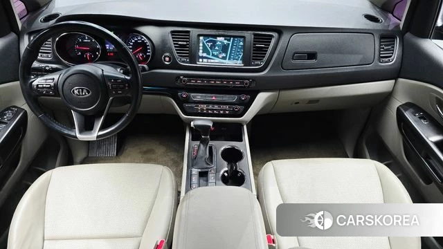 Kia The New Carnival id 4317614 из Кореи 27