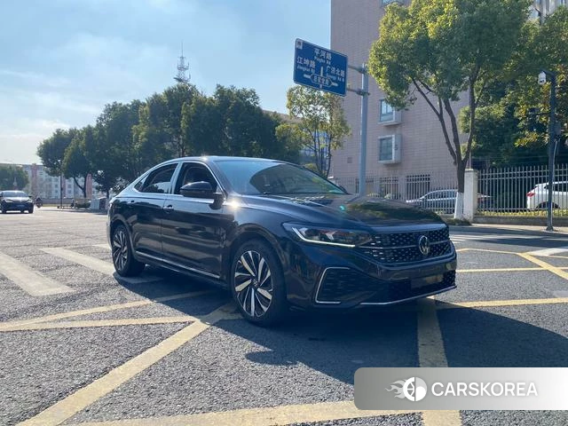 Volkswagen Passat id 4198968 из Китая 7