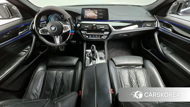 BMW 5 Series (G30) id 4362962 из Кореи 17