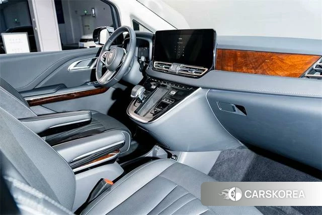 Red flag HQ9 PHEV id 3857698 из Китая 28