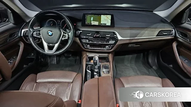 BMW 5 Series (G30) id 3742729 из Кореи 17