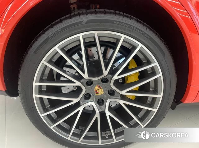 Porsche Cayenne (PO536) id 4629277 из Кореи 17