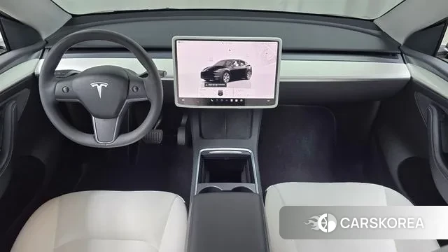 Tesla Model Y id 3659248 из Кореи 17
