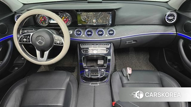 Mercedes-Benz E-Class W213 id 4698601 из Кореи 30